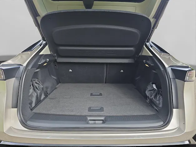 Nissan Ariya Evolve e-4orce