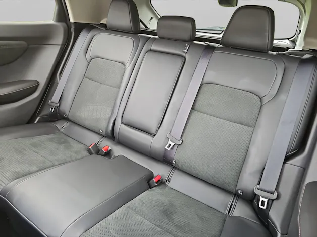 Nissan Ariya Evolve e-4orce