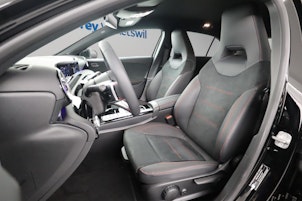 Vehicle image MERCEDES-BENZ A 180 AMG Line