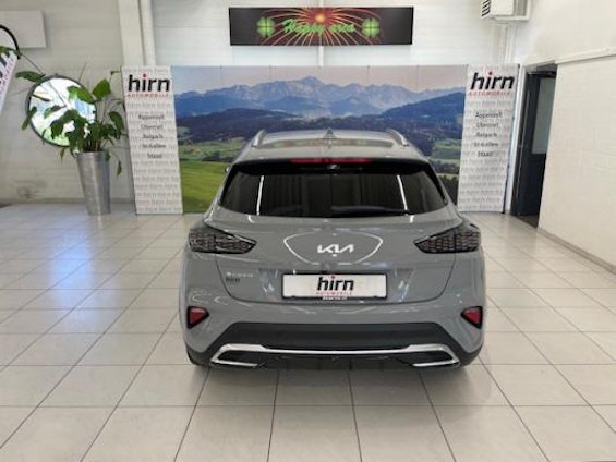 Vehicle image 6 Vehicle image 6