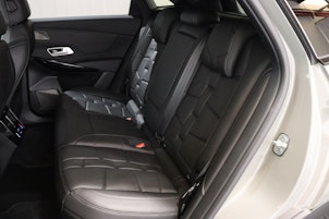 Vehicle image DS AUTOMOBILES 7 1.6 E-Tense Opéra 4x4