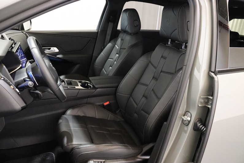 Vehicle image DS AUTOMOBILES DS7