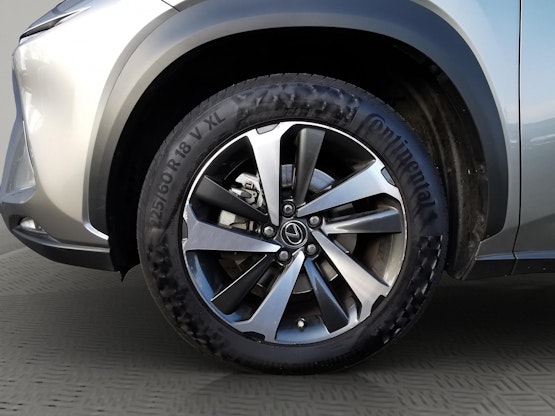 Vehicle image 9 Vehicle image 9