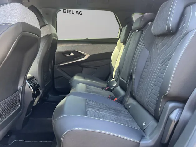 Peugeot 5008 1.2 Hybrid GT