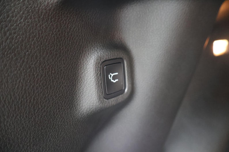 Vehicle image JEEP COMPASS