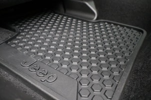 Vehicle image JEEP Compass 1.3 Swiss Altitude 4xe