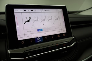 Vehicle image JEEP Compass 1.3 Swiss Altitude 4xe