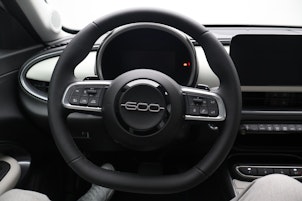 Vehicle image FIAT 600 1.2 Hybrid 136 La Prima