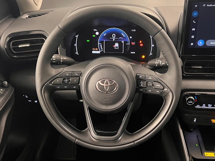 Vehicle image TOYOTA YARIS