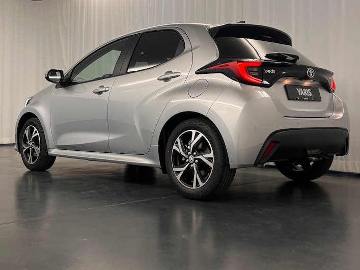 Vehicle image TOYOTA YARIS
