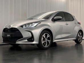 Vehicle image TOYOTA Yaris 1.5 VVT-i HSD Trend