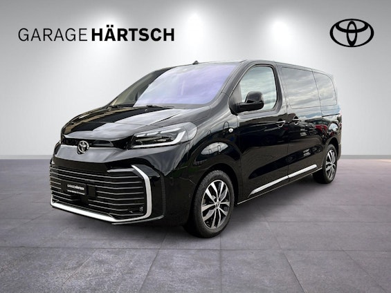 First vehicle image First vehicle image