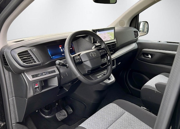 Vehicle image 13 Vehicle image 13