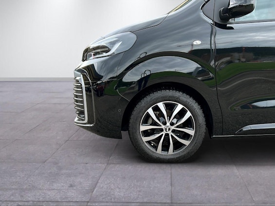 Vehicle image 2 Vehicle image 2