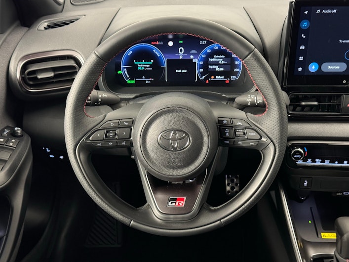 Vehicle image TOYOTA YARIS