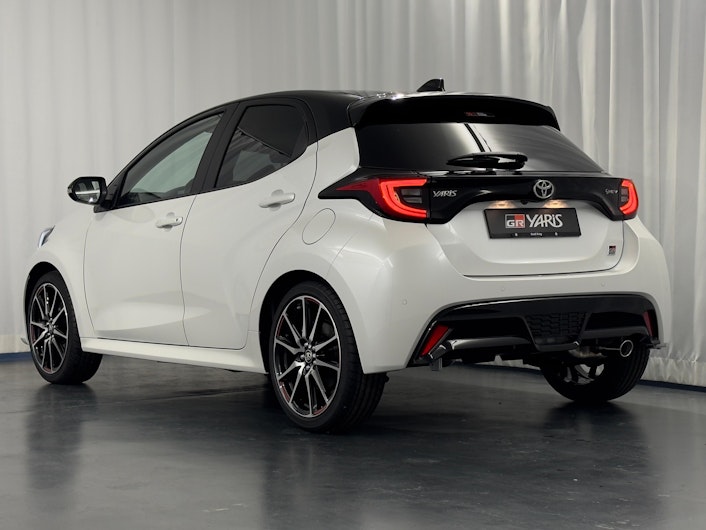 Vehicle image TOYOTA YARIS