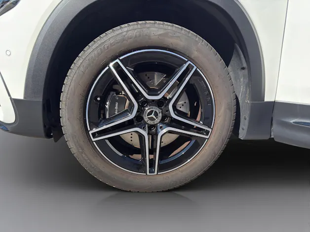 Mercedes-Benz GLB 220 AMG Line 4matic