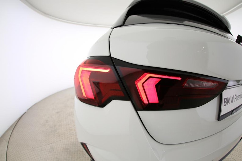 Vehicle image BMW 1 SERIES