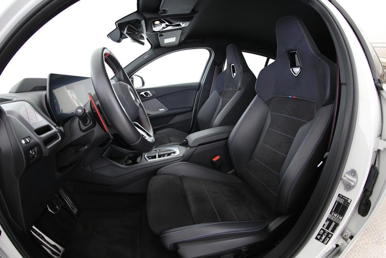 Vehicle image BMW 1 SERIES