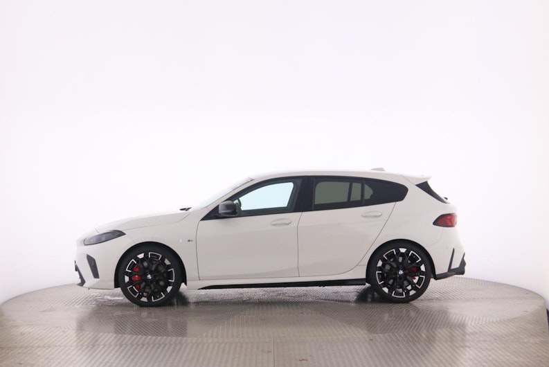 Vehicle image BMW 1 SERIES