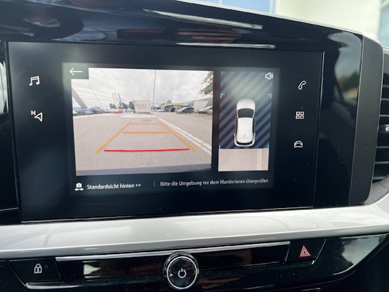 Vehicle image 11 Vehicle image 11