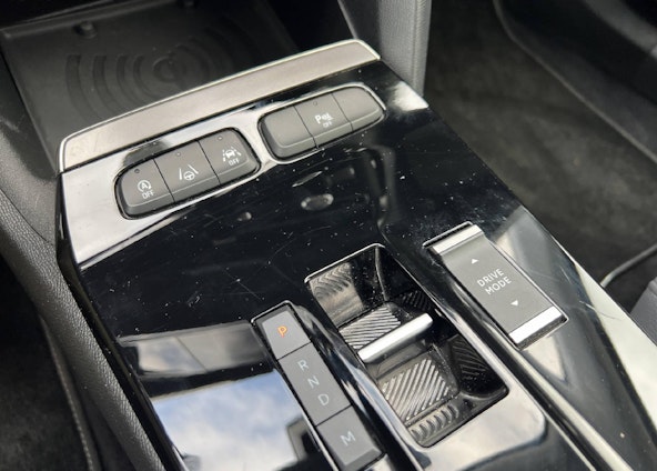 Vehicle image 12 Vehicle image 12