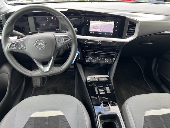 Vehicle image 8 Vehicle image 8