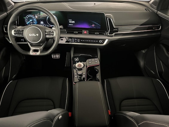 Vehicle image 11 Vehicle image 11