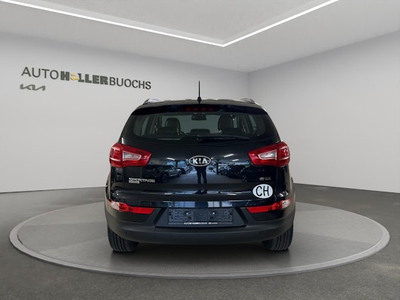 Vehicle image 4 Vehicle image 4