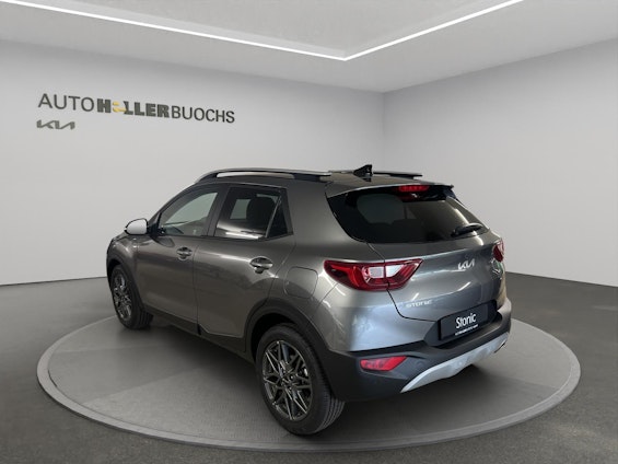 Vehicle image 3 Vehicle image 3