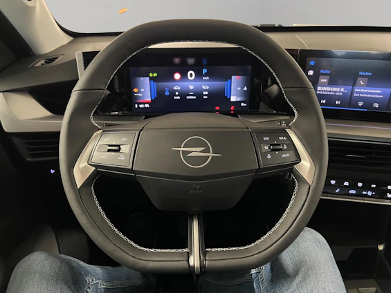 image du véhicule 6 image du véhicule 6