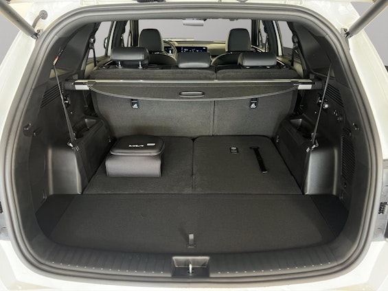 Vehicle image 14 Vehicle image 14