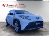 First vehicle image