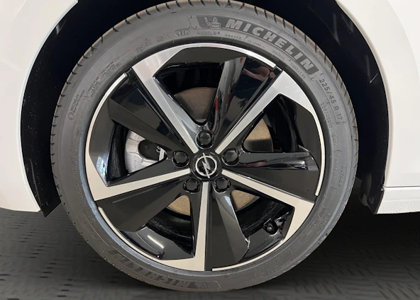 Fahrzeugbild 14 Fahrzeugbild 14