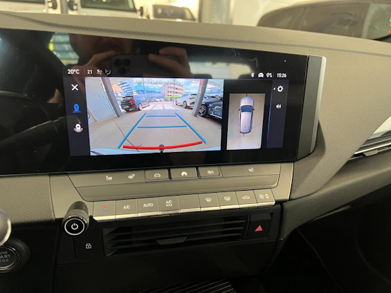 Fahrzeugbild 9 Fahrzeugbild 9