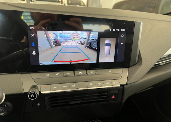 Fahrzeugbild 9 Fahrzeugbild 9