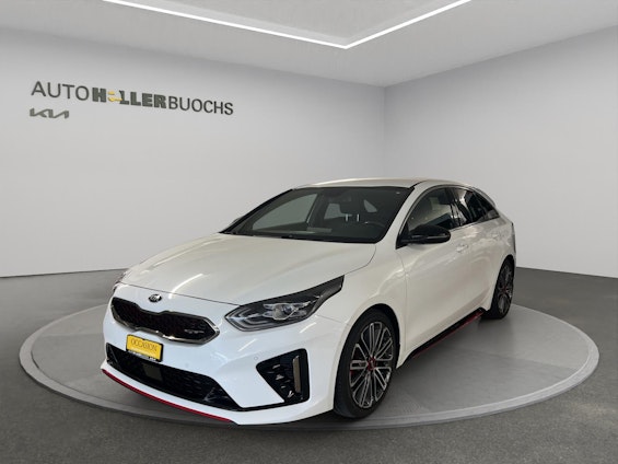 First vehicle image