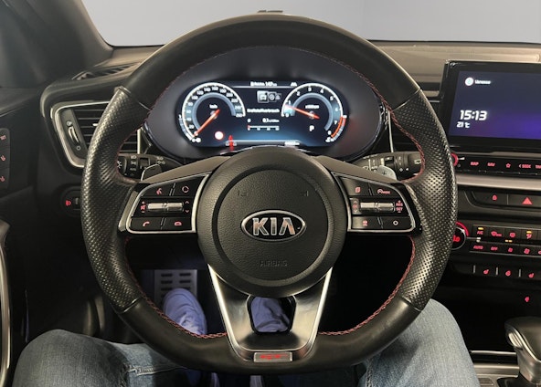 Vehicle image 6 Vehicle image 6