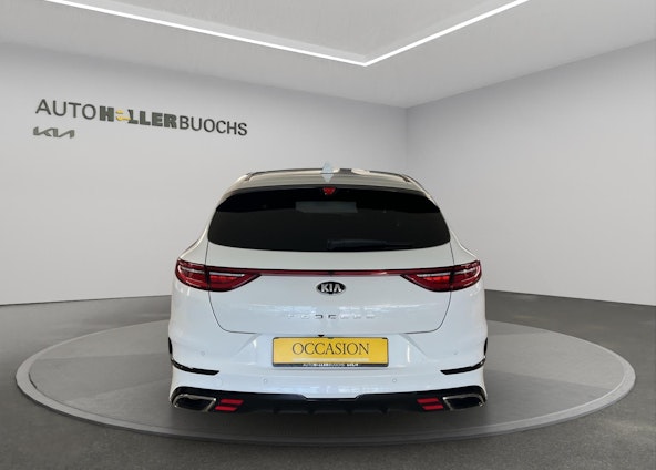 Vehicle image 4 Vehicle image 4