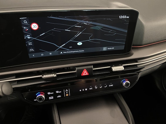 Vehicle image 8 Vehicle image 8