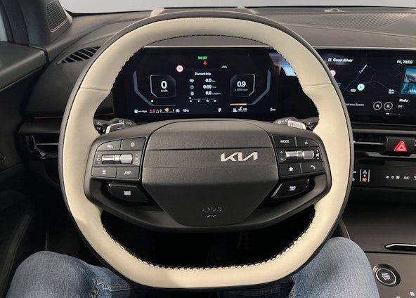 image du véhicule 6 image du véhicule 6