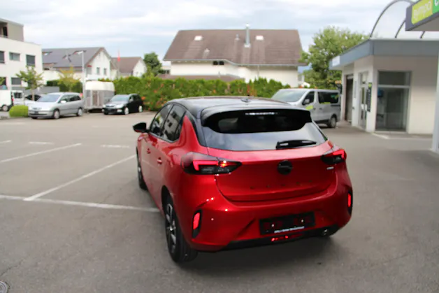 Opel Corsa 1.2 T Hybrid Edition