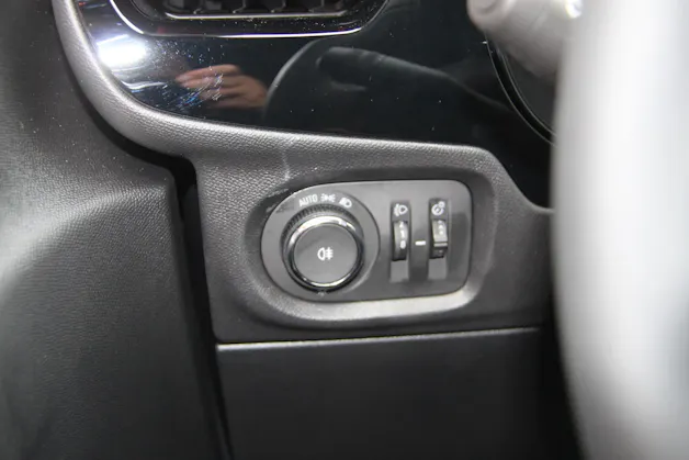 Opel Corsa 1.2 T Hybrid Edition