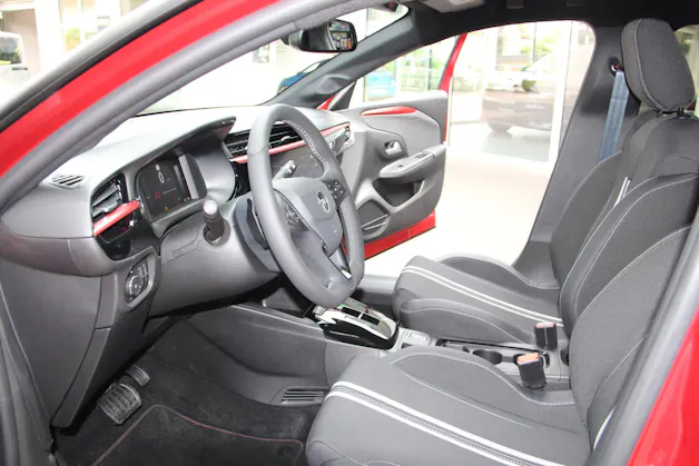 Opel Corsa 1.2 T Hybrid Edition