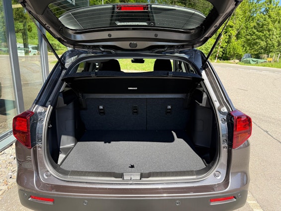 Vehicle image 7 Vehicle image 7