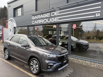 Vehicle image SUZUKI S-CROSS 0 Vehicle image SUZUKI S-CROSS 0