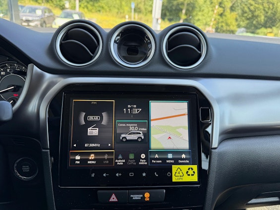 Vehicle image 13 Vehicle image 13