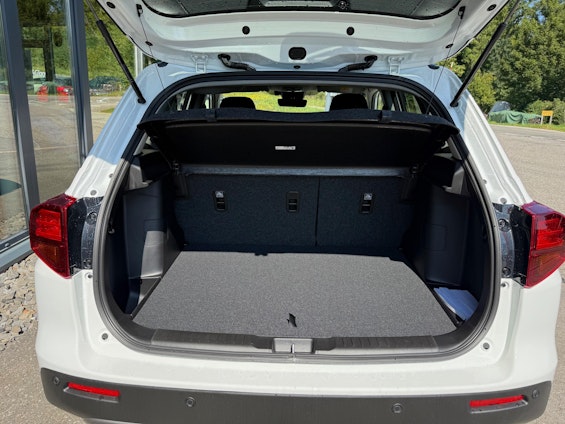 Vehicle image 7 Vehicle image 7