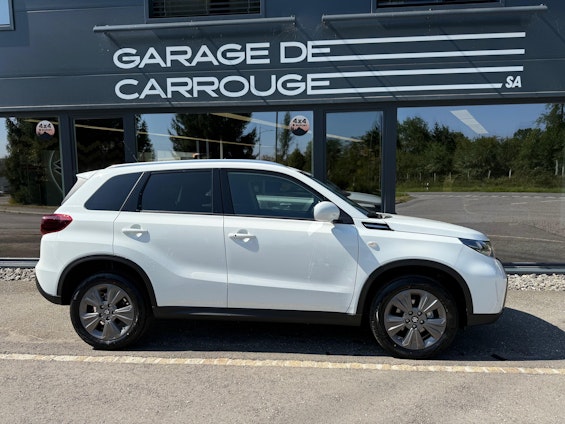 Vehicle image 6 Vehicle image 6