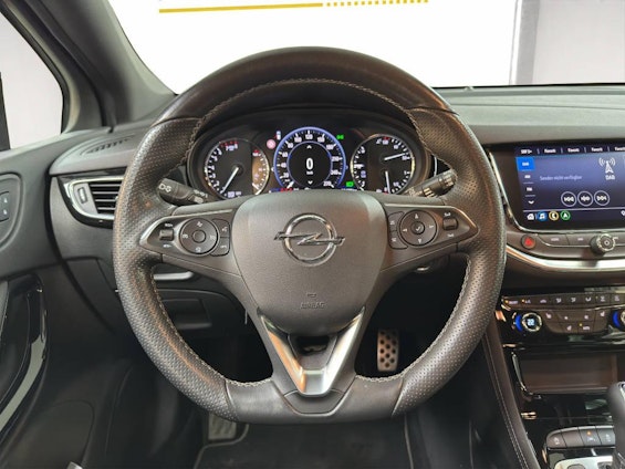 Vehicle image 10 Vehicle image 10